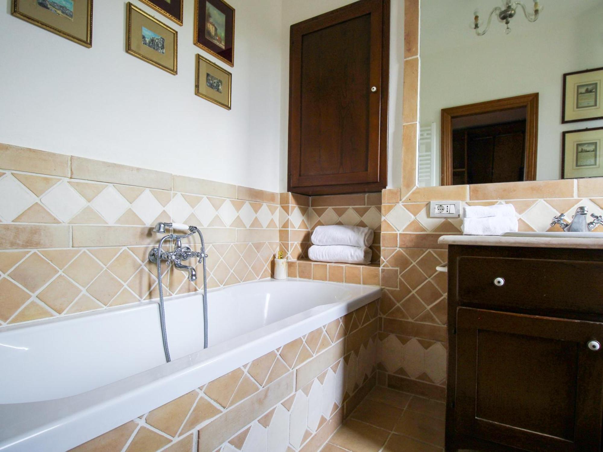 Agriturismo Boschi Di Montecalvi ชูเวเรโต ภายนอก รูปภาพ