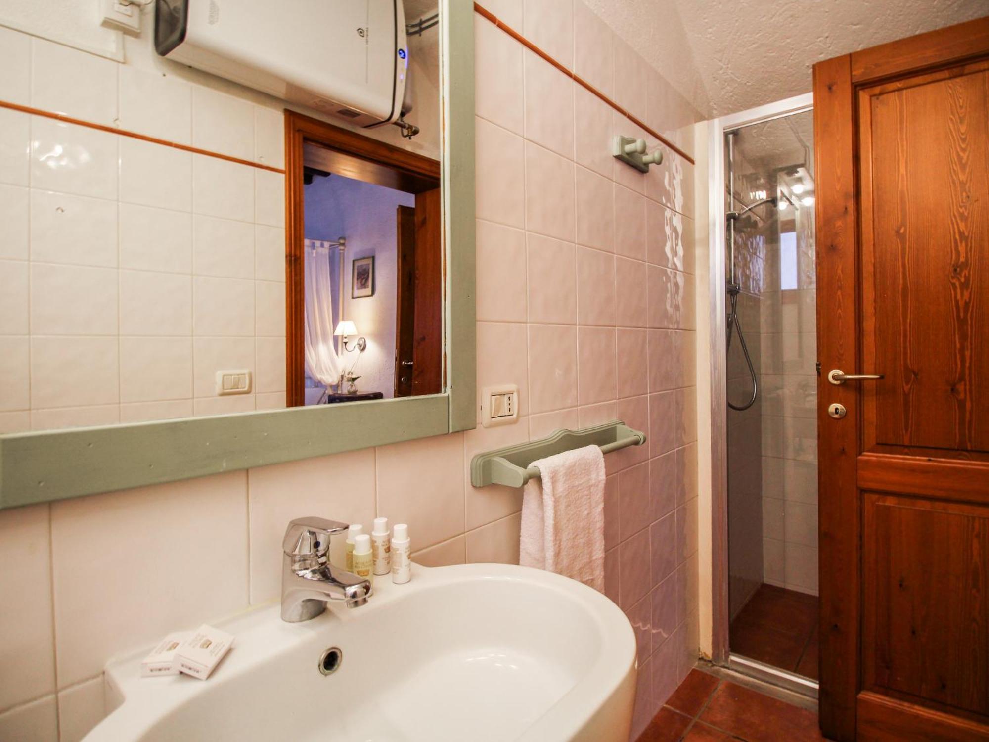 Agriturismo Boschi Di Montecalvi ชูเวเรโต ภายนอก รูปภาพ